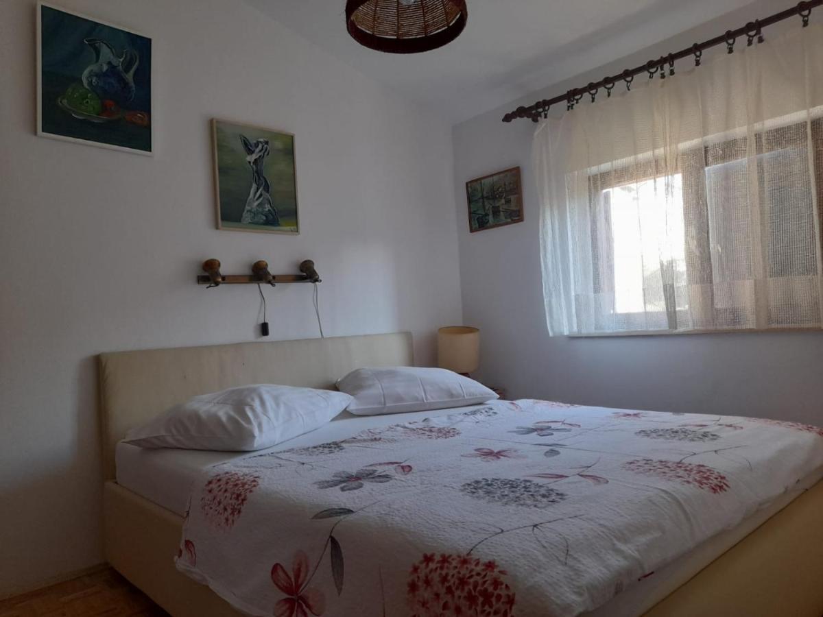 Apartments Mirjana โนวีวีโนดอลสกี ภายนอก รูปภาพ